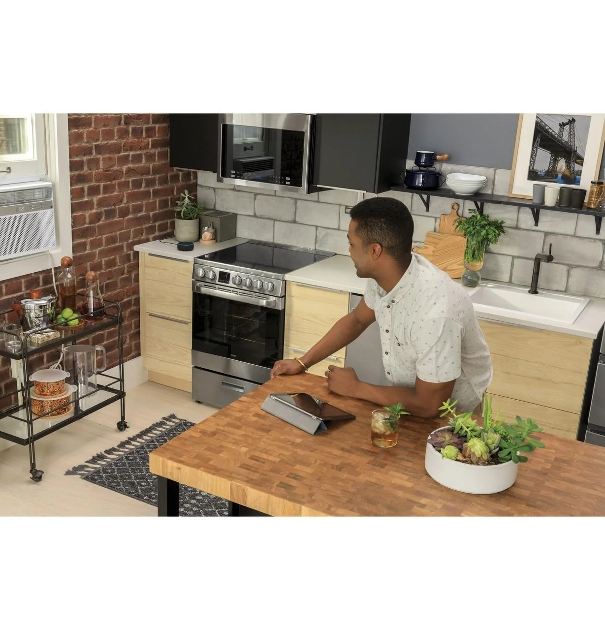 QAS740RMSS Haier ENERGY STAR® 24" 2.9 Cu. Ft. Electric Range - Image 27