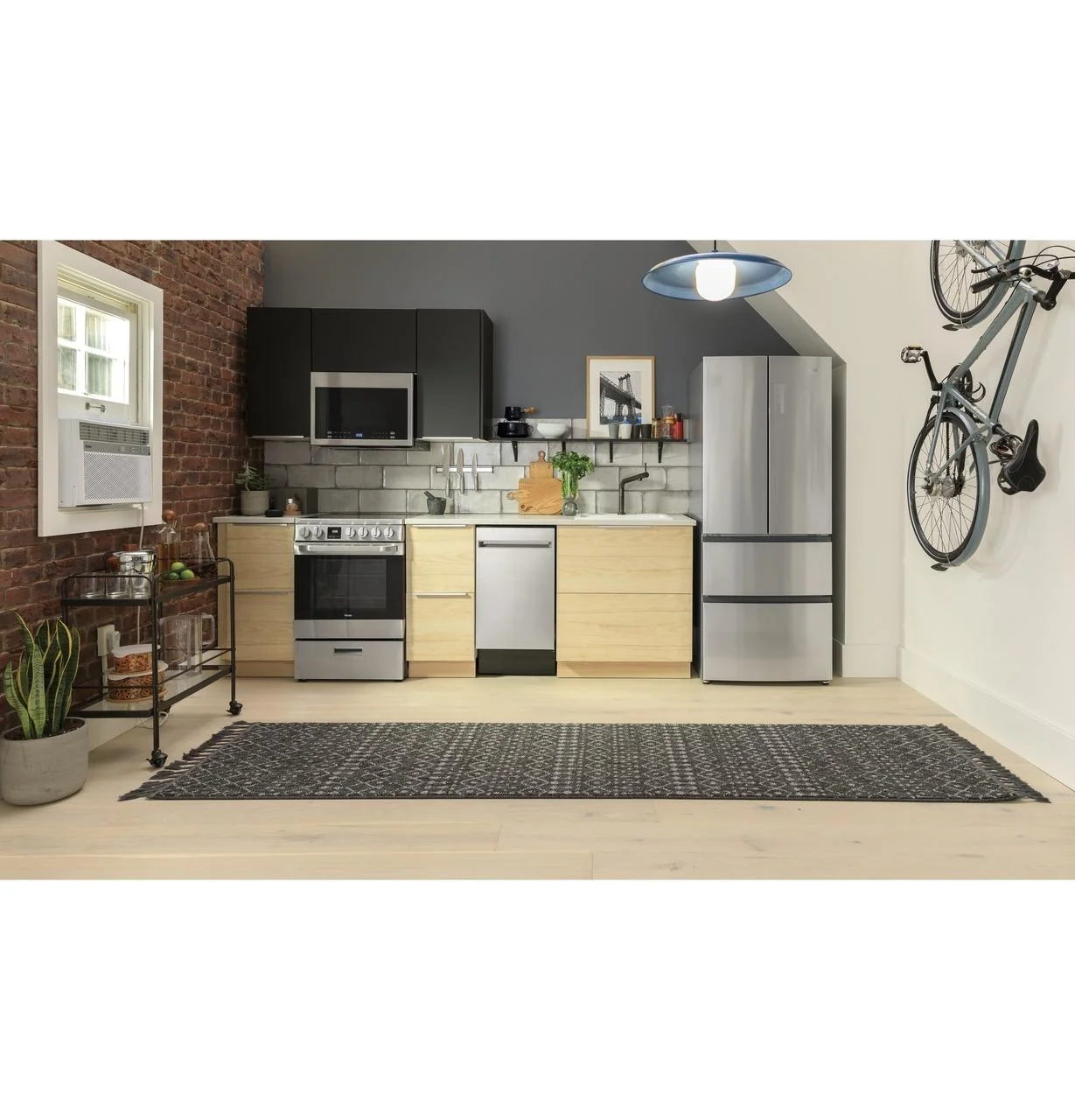 QAS740RMSS Haier ENERGY STAR® 24" 2.9 Cu. Ft. Electric Range - Image 65