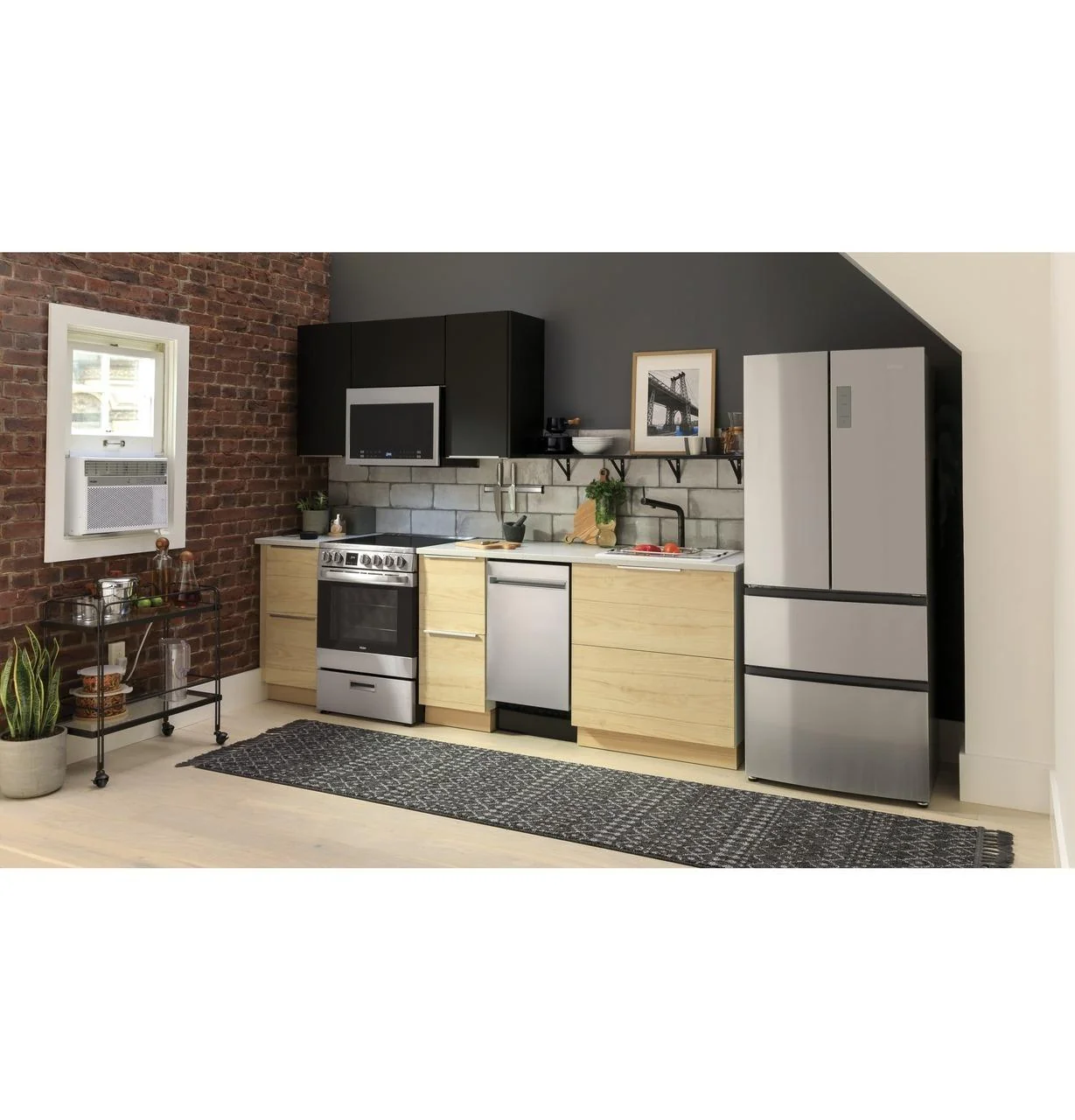 QDT125SSLSS Haier ENERGY STAR® 18" Stainless Steel Interior Dishwasher with Sanitize Cycle - Image 45