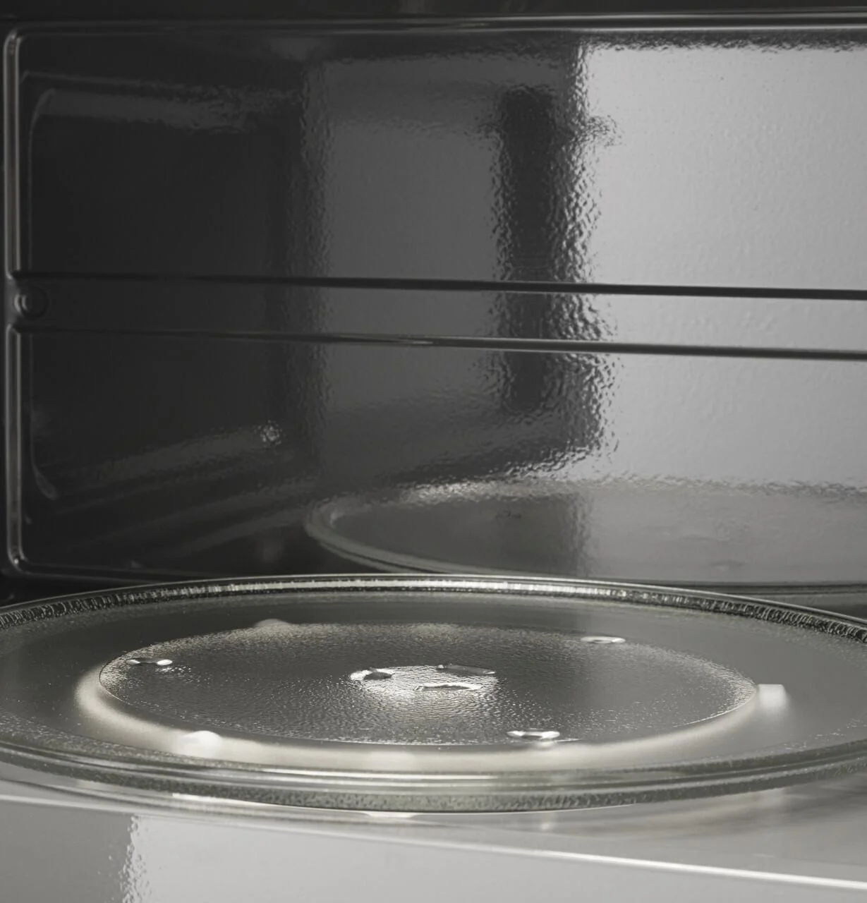 30" 1.6 Cu. Ft. Smart Over-the-Range Microwave Oven - Image 11