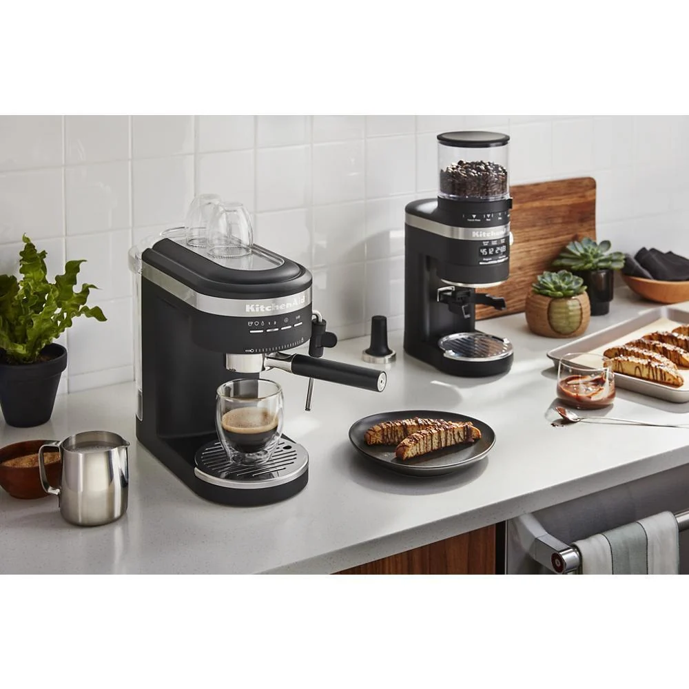 Kitchenaid KCG8433BM Burr Coffee Grinder - Image 13