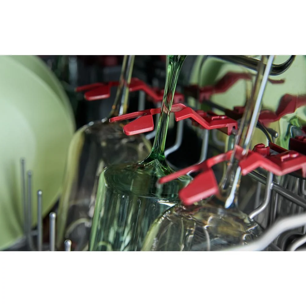 Kitchenaid KDTS624SPS 360(degree) Max Jets™ Third Rack Dishwasher with Advanced ProDry™ System, 44 dBA - Image 7