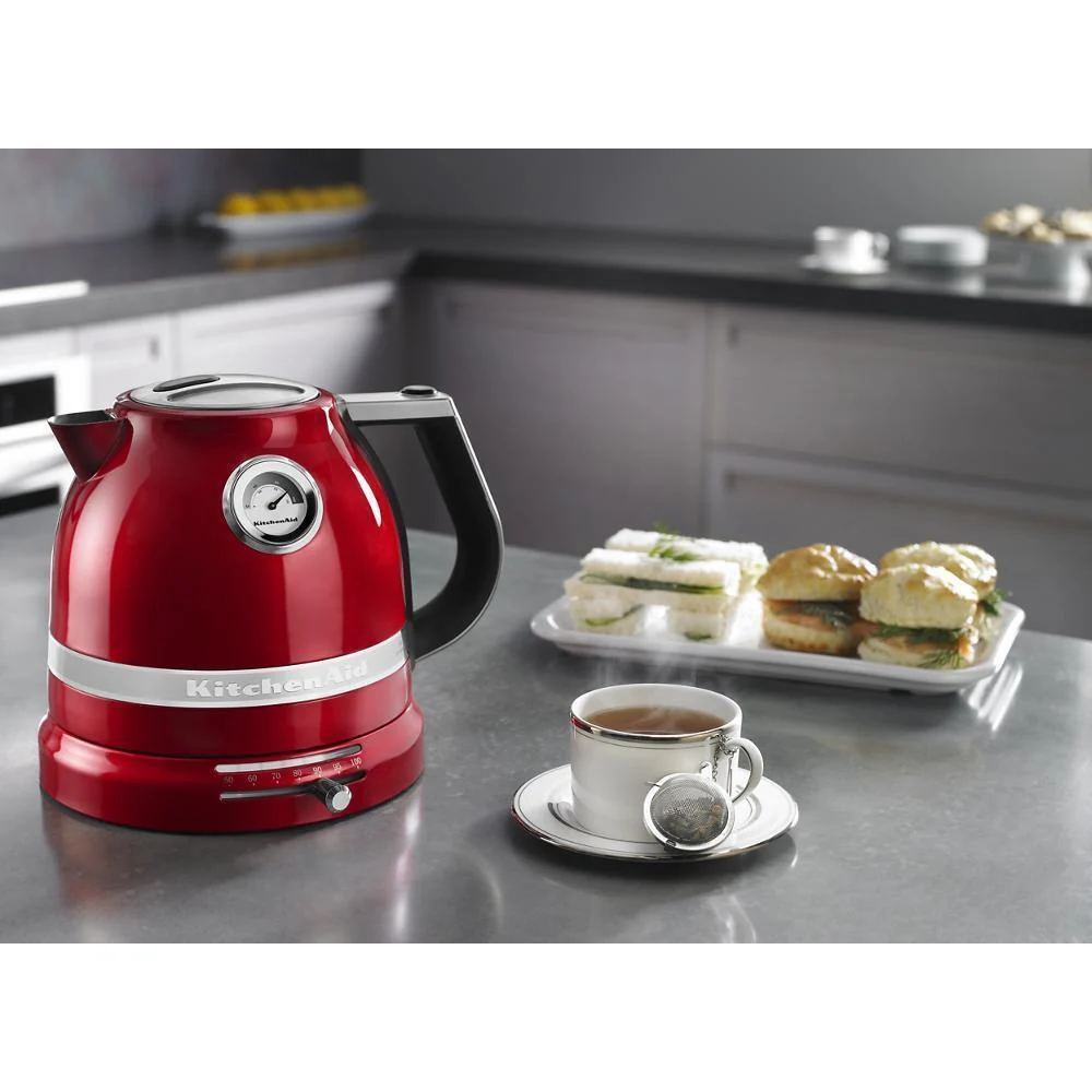 Kitchenaid KEK1522CA 1.5 L Pro Line® Series Electric Kettle - Image 3