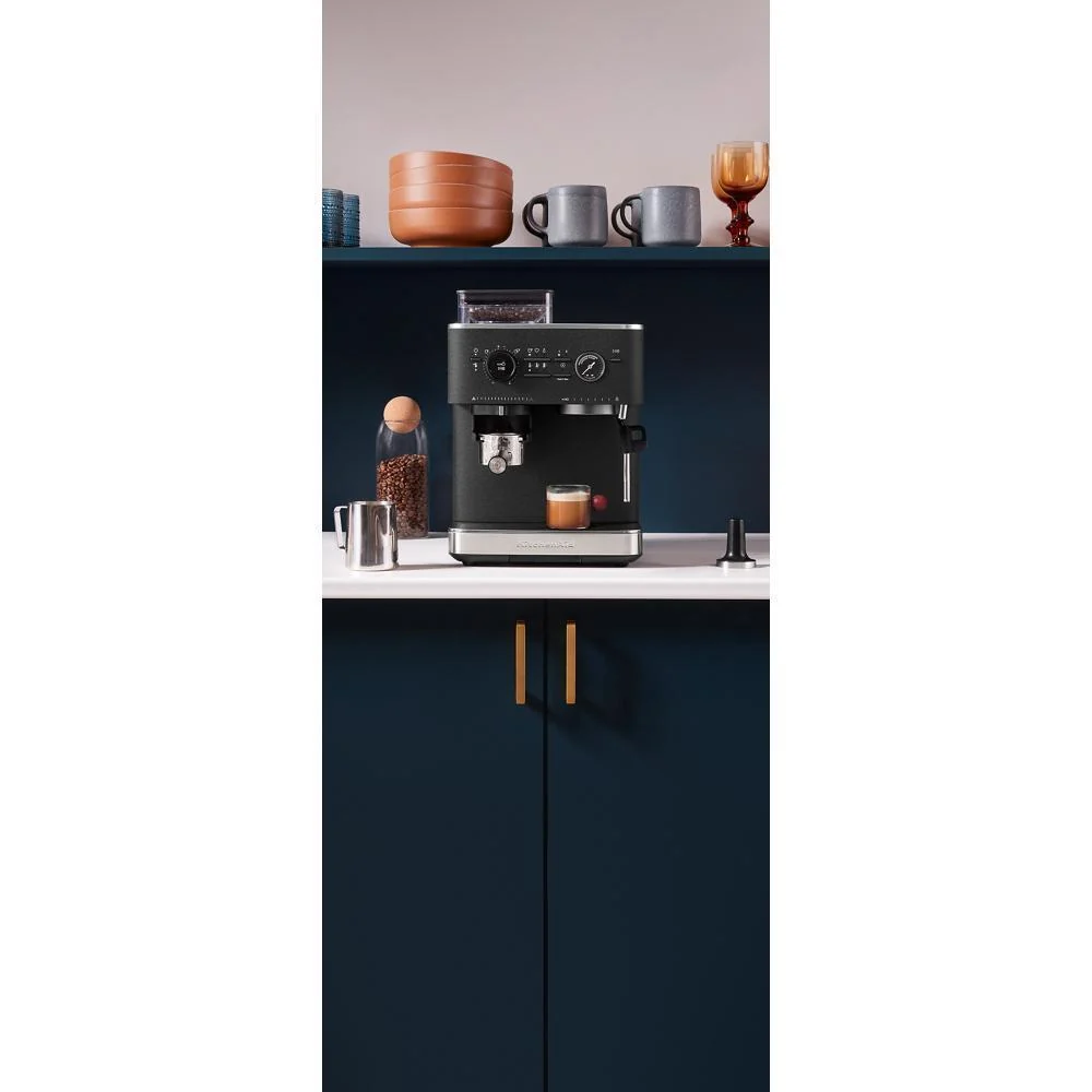 Kitchenaid KES6551BK Semi Automatic Espresso Machine with Burr Grinder - Image 9