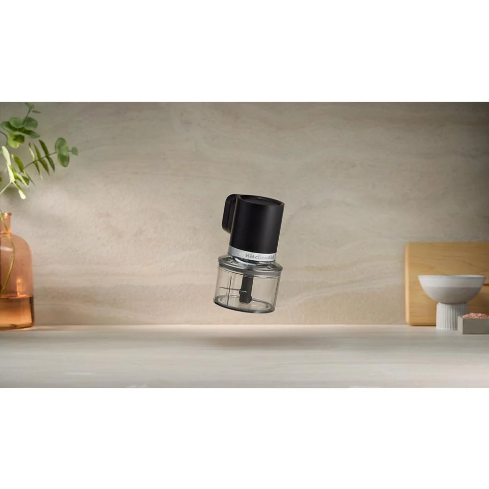 KTCR350BM KitchenAid Go® Cordless Top Down Chopper - battery sold separately - Image 11