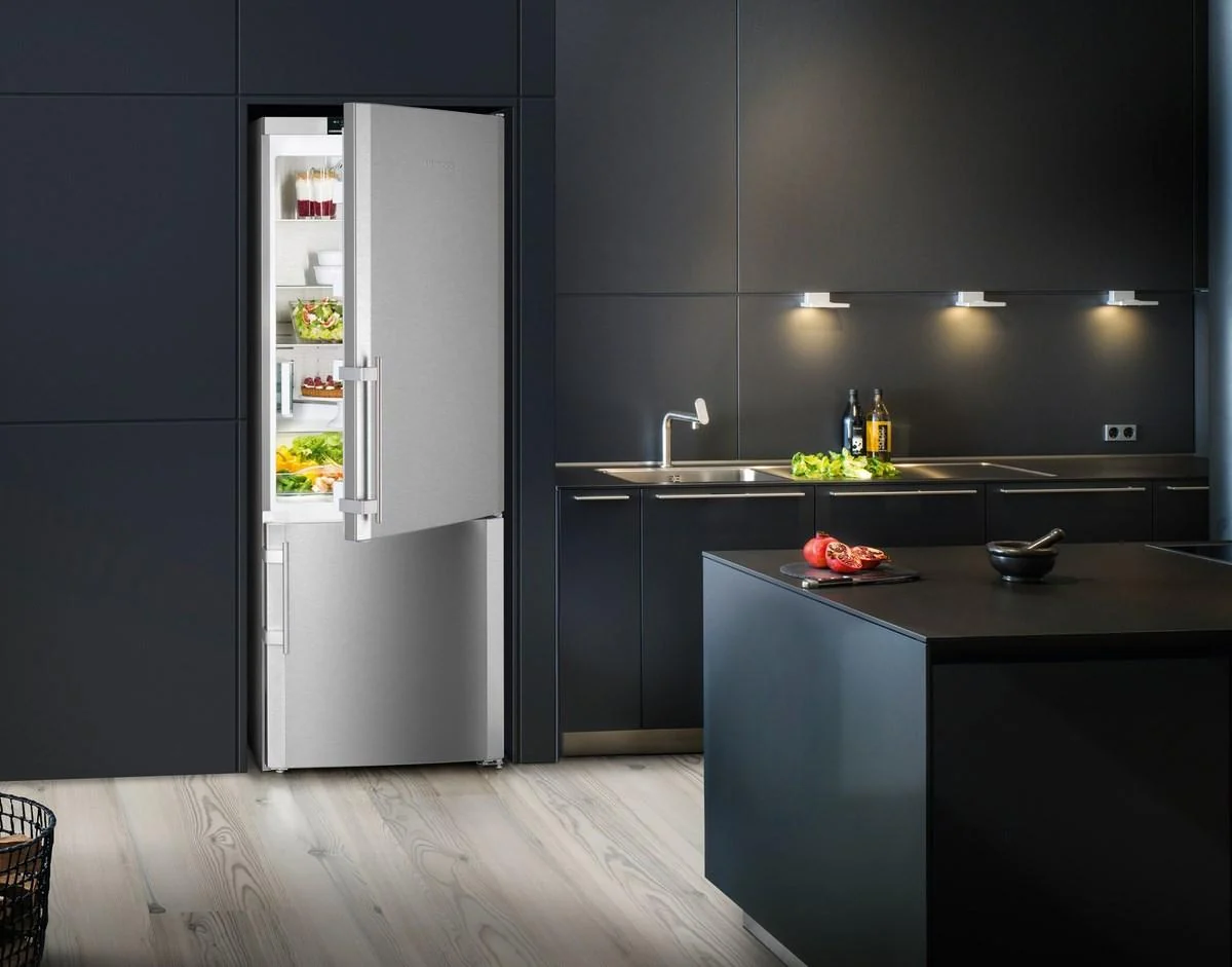 Liebherr CS1640B Freestanding Refrig/Freezer 30", Ice Maker, Grey Sides, Right Hinge - Image 9