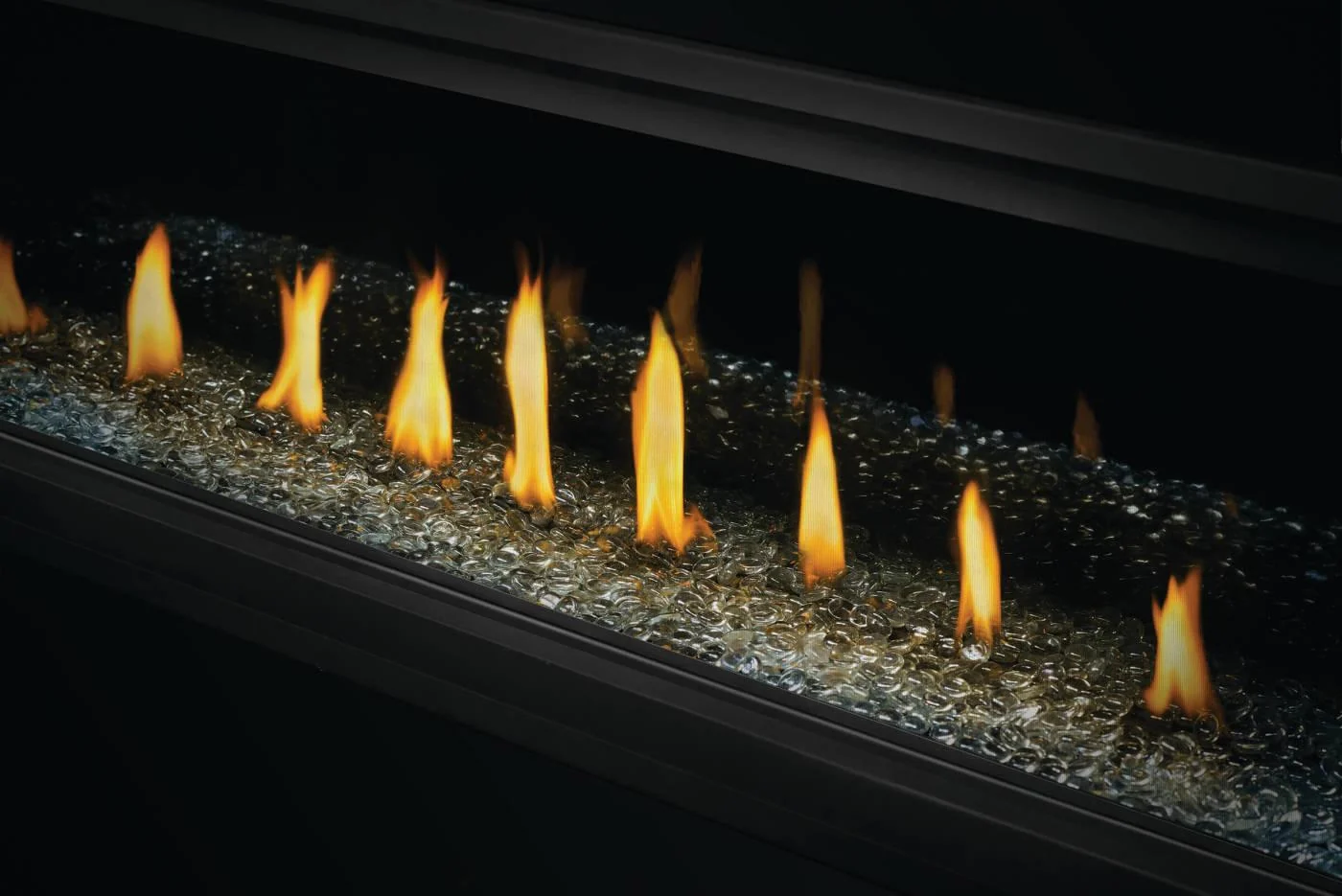 Napoleon Bbq BL46NTE1 Ascent Linear 46 Direct Vent Fireplace - Image 5