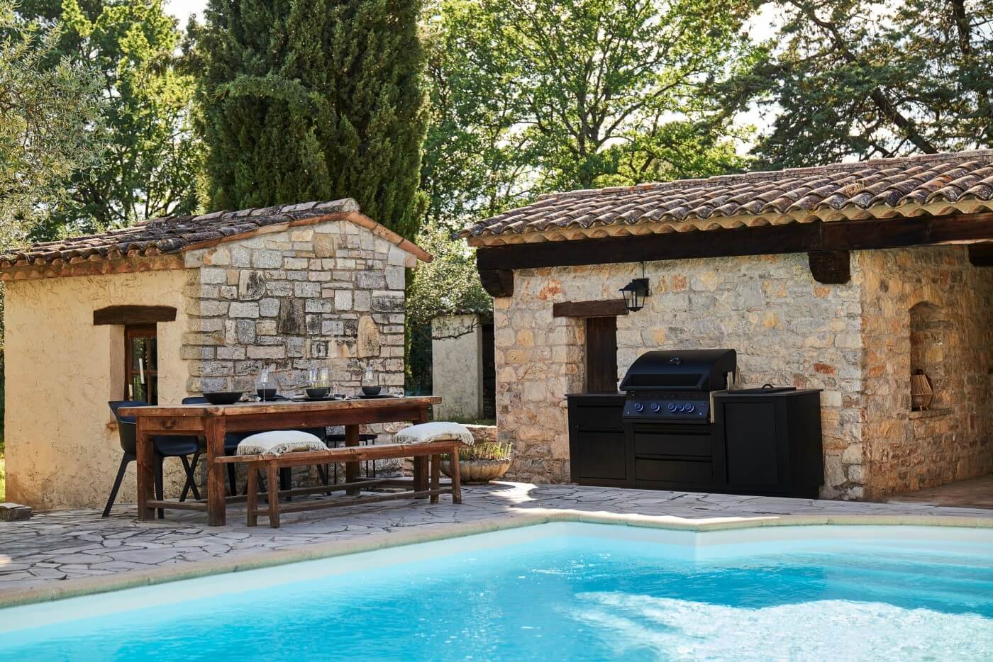 Napoleon Bbq ODK301BIG32RBNMK1 OASIS 301 Outdoor Kitchen, Built-in 700 Series 32 with Soft Close Doors , Natural Gas, Matte/Matt Black - Image 9