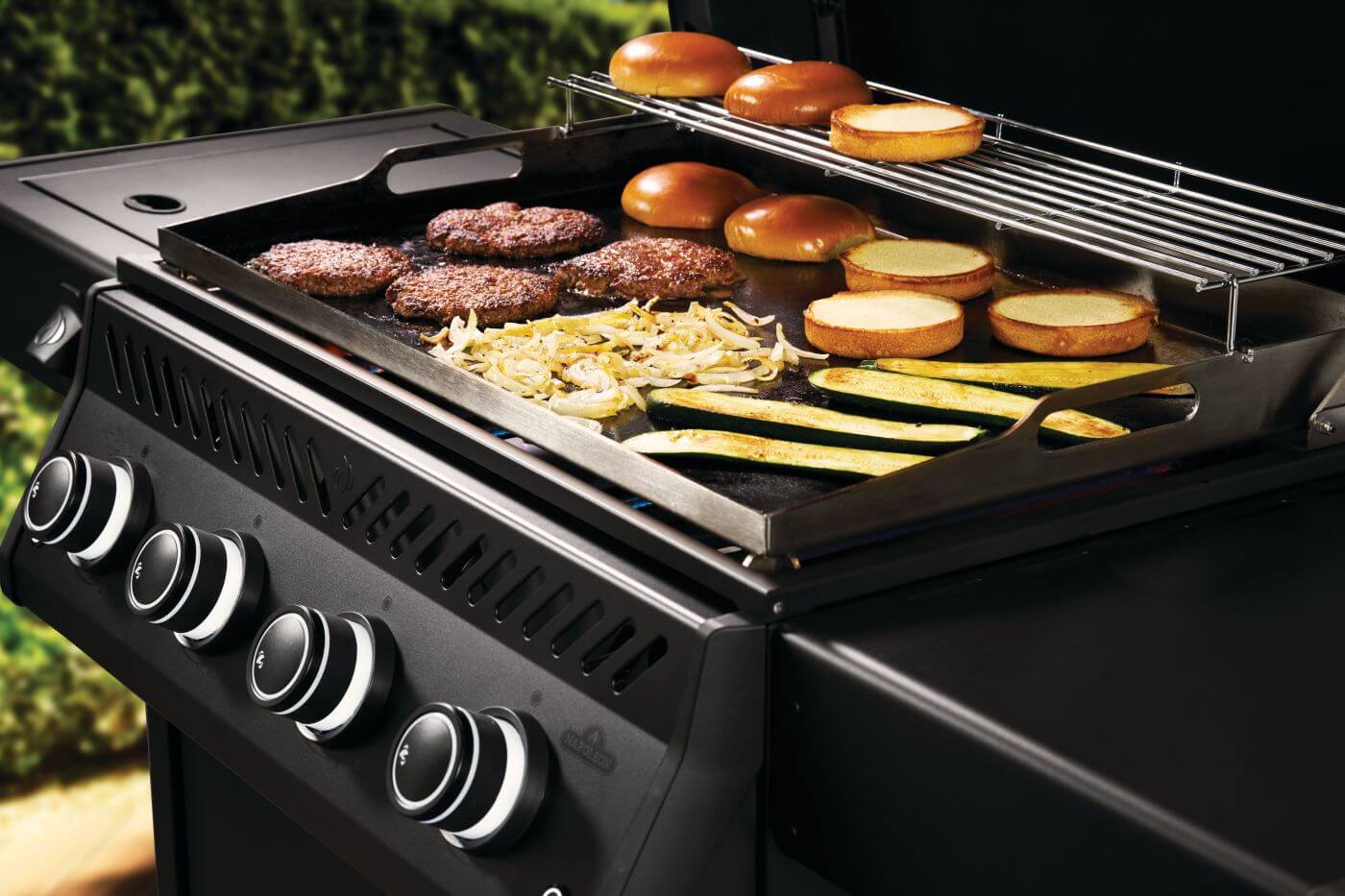 Napoleon Bbq RP30FTNKPHM Rogue PRO Phantom 30 Inch Griddle Rust-Resistant Stainless Steel Cooktop , Natural Gas, Matte/Matt Black - Image 6