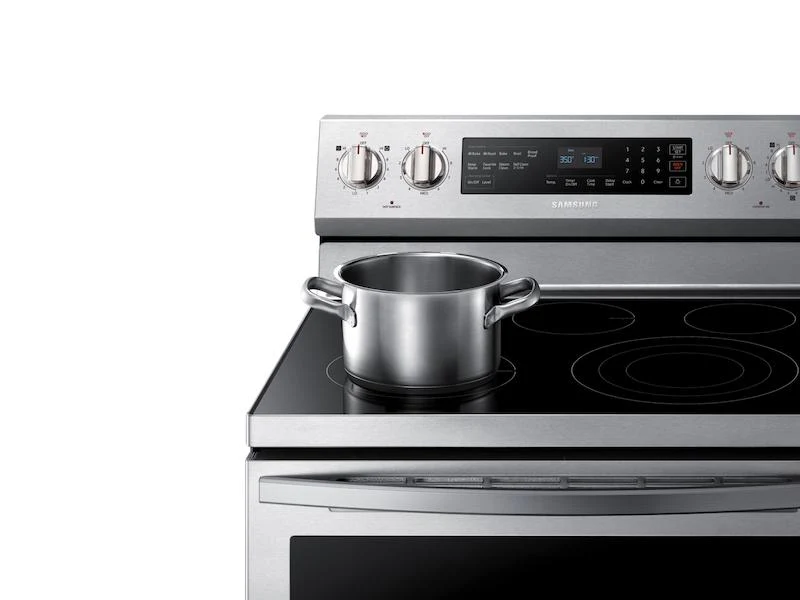 Samsung NE59R6631SS 5.9 cu. ft. Freestanding Electric Range with True Convection in Stainless Steel - Image 3