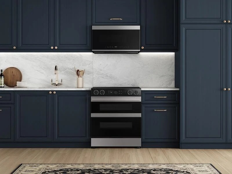 Samsung NSE6DG8550SR Bespoke Smart Slide-In Electric Range 6.3 cu. ft. with Flex Duo™ & Illuminated Precision Knobs in Stainless Steel - Image 15