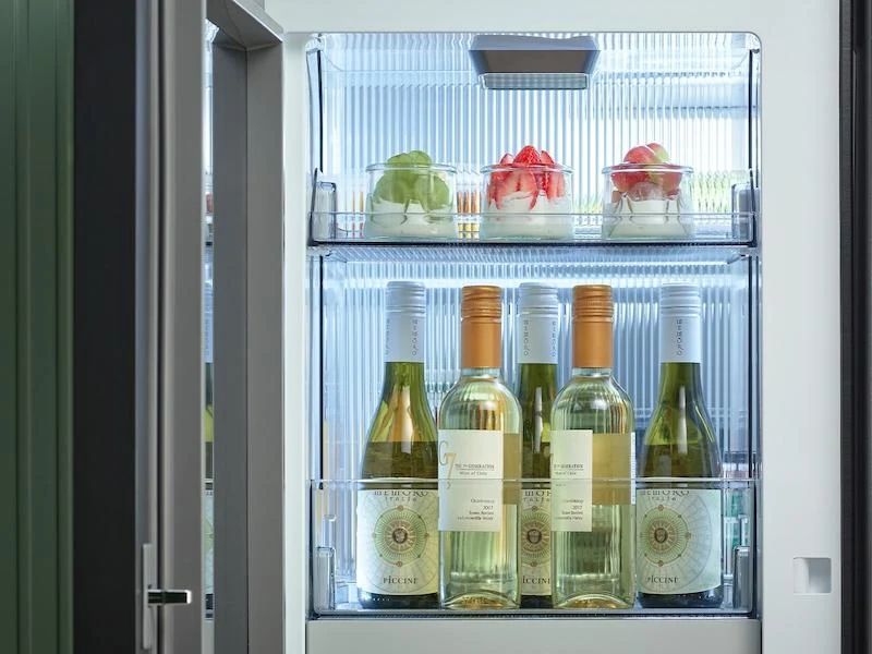 Samsung RF23DB970012 Bespoke 23 cu. ft. Counter Depth 4-Door Flex™ Refrigerator with Beverage Zone™ & Auto Open Door in White Glass - Image 3