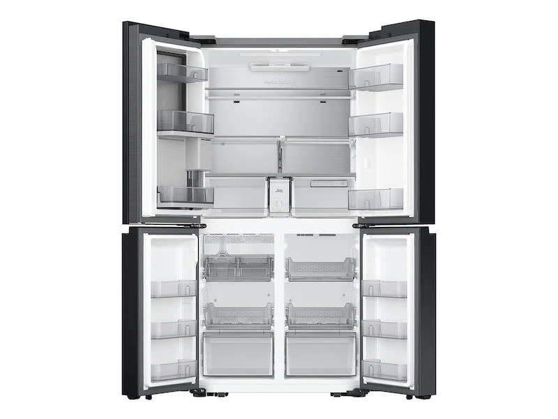 Samsung RF29DB960012 Bespoke 29 cu. ft. 4-Door Flex™ Refrigerator with Beverage Center™ & Customizable Door Panels in White Glass - Image 7
