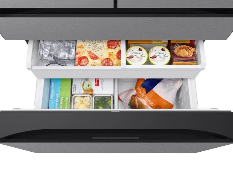 Samsung RF70F29DER Bespoke 29 cu. ft. 4-Door French Door Refrigerator with Inner Beverage Center™ & FlexZone™ Drawer in Stainless Steel - Image 14