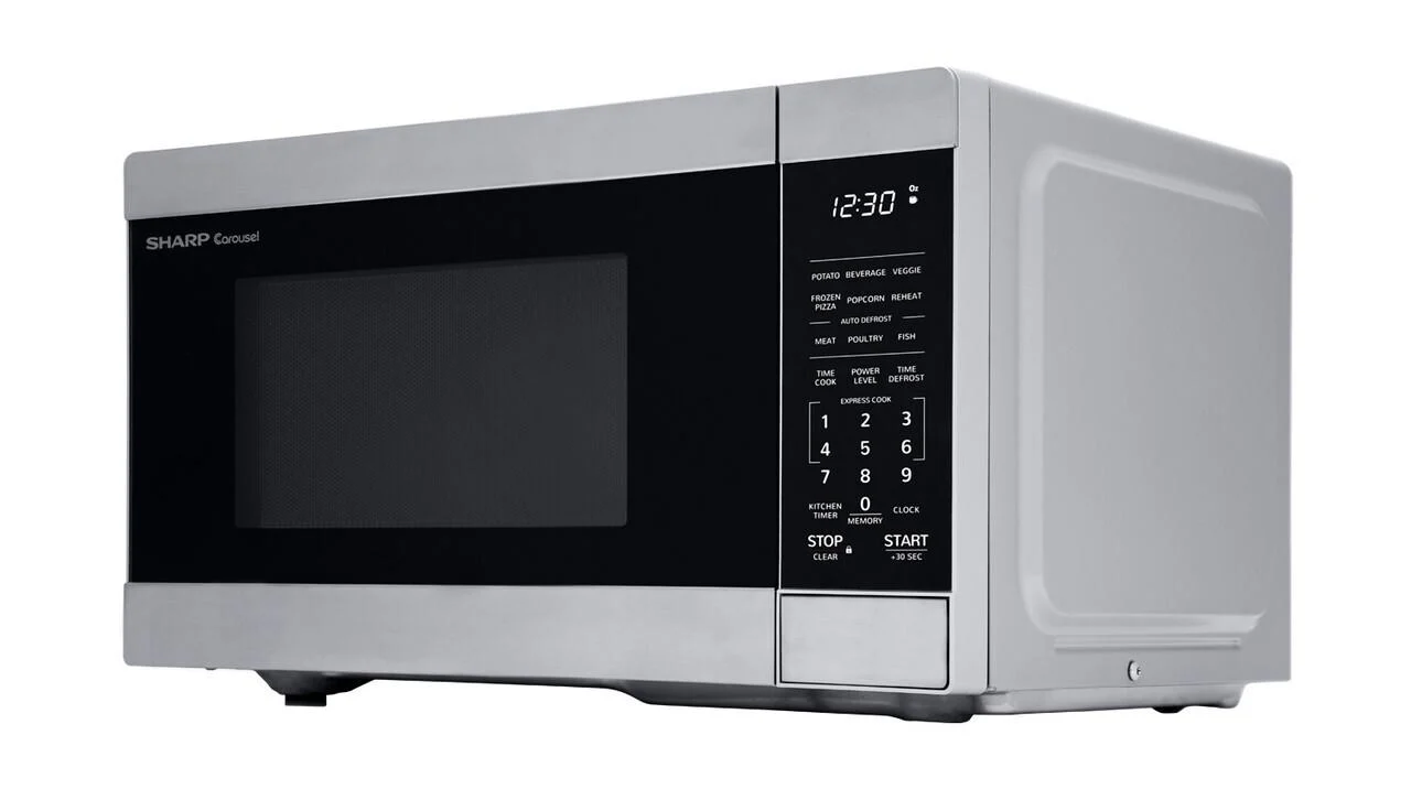 Sharp 0.9 cu. ft. Countertop Microwave Oven - Image 4