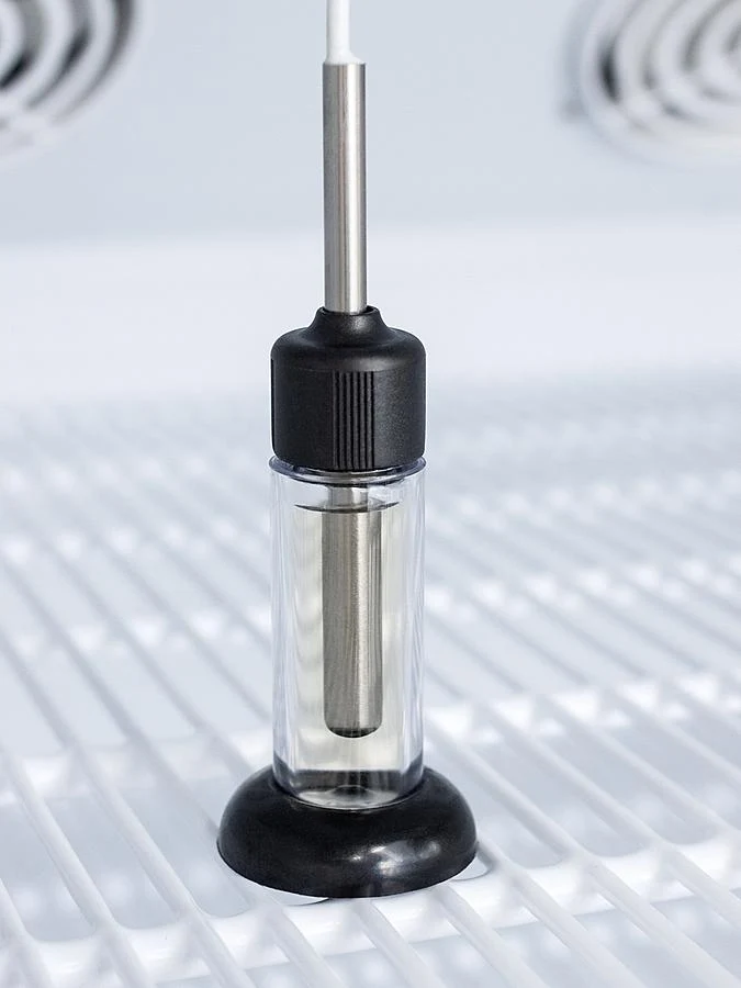 Summit ARS1ML 1 CU.FT. Compact Laboratory Refrigerator - Image 2