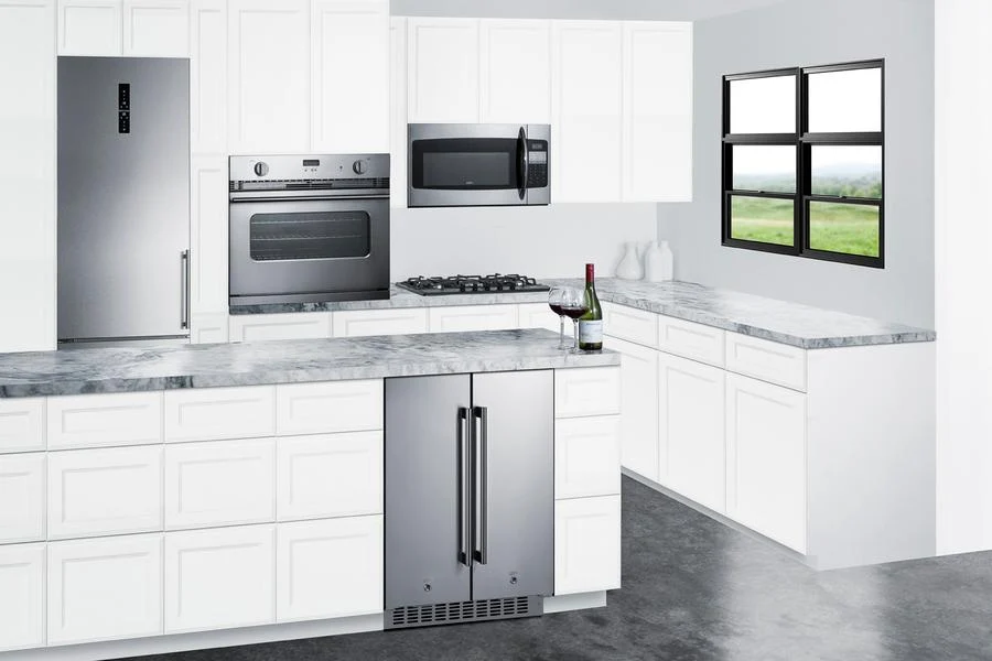 Summit FFRF24SSCSS 24" Wide Built-in Refrigerator-freezer - Image 8