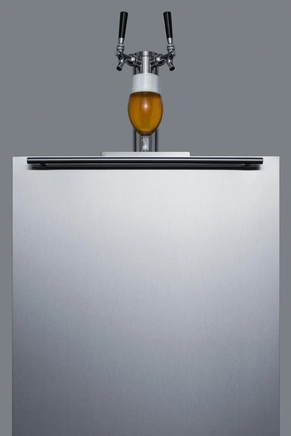 Summit SBC58BLBIADALOCK 24" Wide Built-in Kegerator, ADA Compliant - Image 5