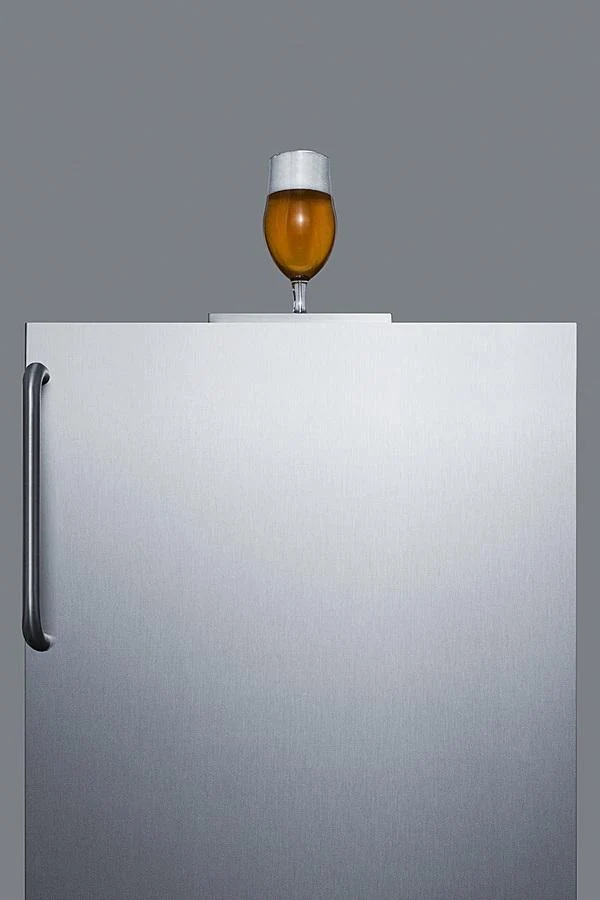 Summit SBC58BLBICSSADANK 24" Wide Built-in Kegerator, ADA Compliant - Image 3