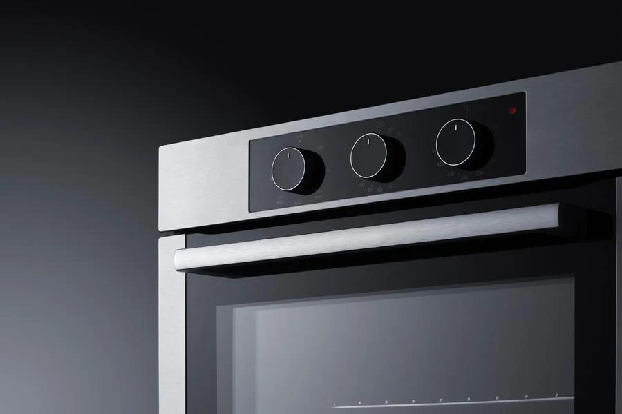 Summit SEW2401 24" Wide Electric Wall Oven - Image 3