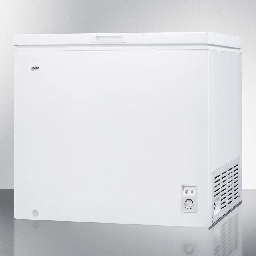 Summit WCH07W 7 CU.FT. Residential Chest Freezer In White - Image 3