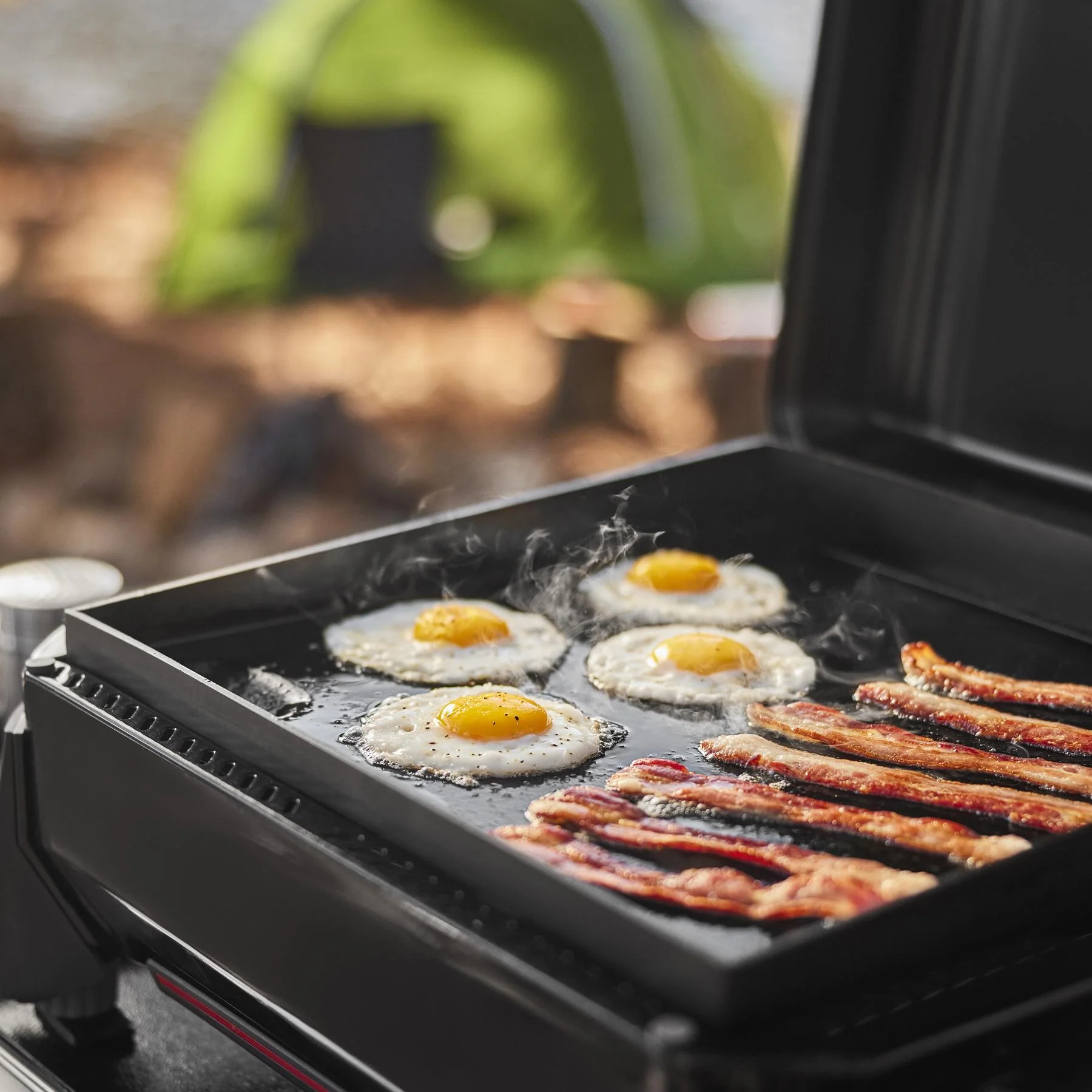 Weber 1500531 Slate® 17 Rust-Resistant Tabletop Griddle - Black - Image 2