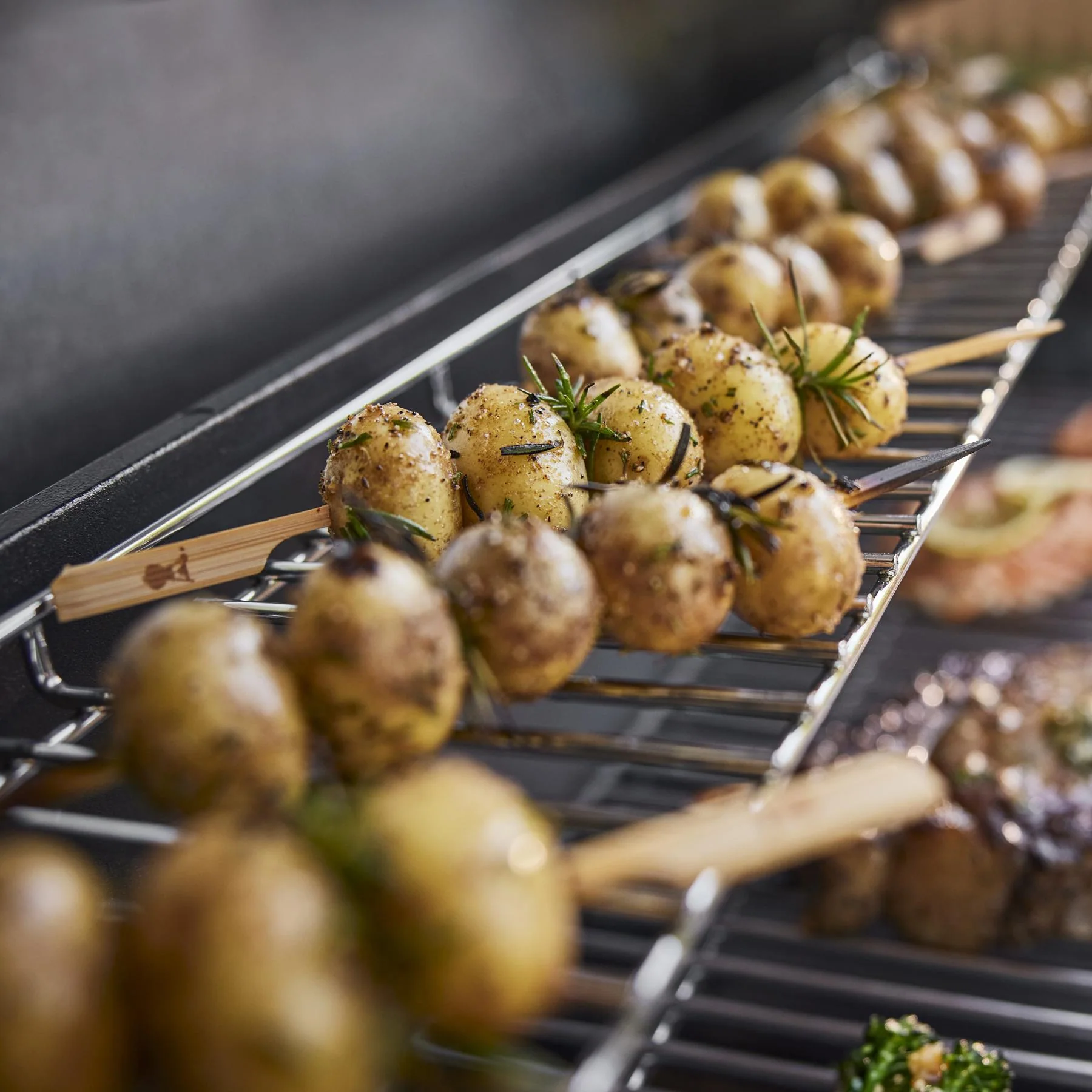 Weber 1500580 Genesis S-415 Gas Grill (Natural Gas) - Stainless Steel - Image 3