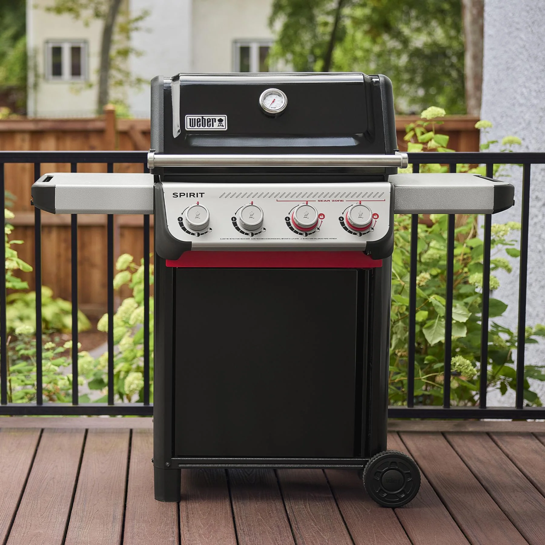 Weber 1500780 Spirit® E-425 Gas Grill (Liquid Propane) - Black - Image 5