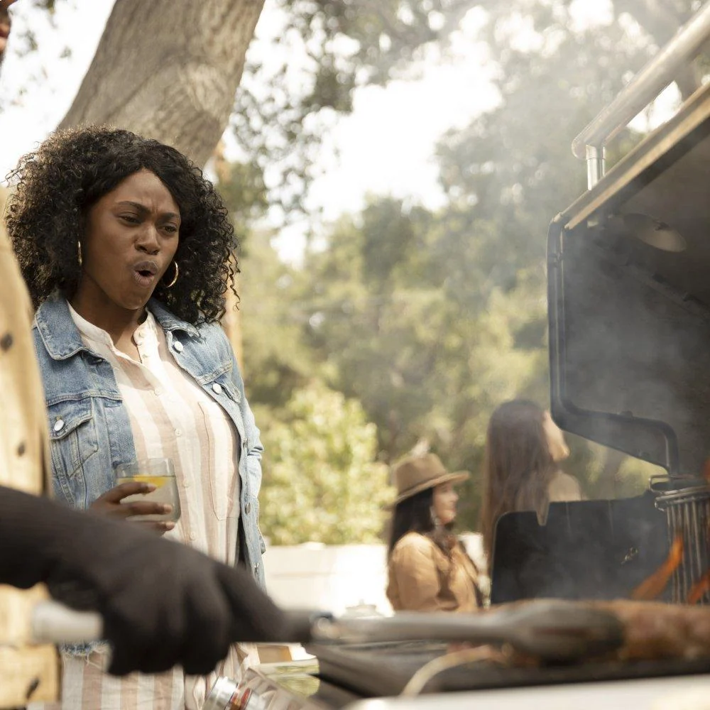 GENESIS E-325s with WEBER CRAFTED Griddle - Natural Gas - Image 9