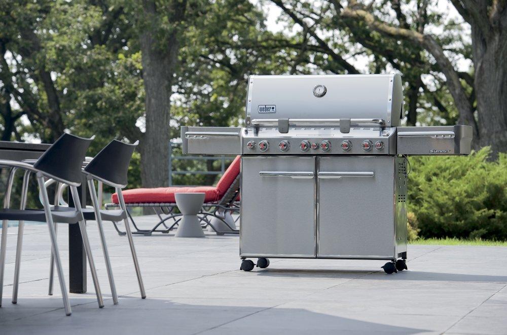 SUMMIT® S-670™ LP GAS GRILL - STAINLESS STEEL - Image 3