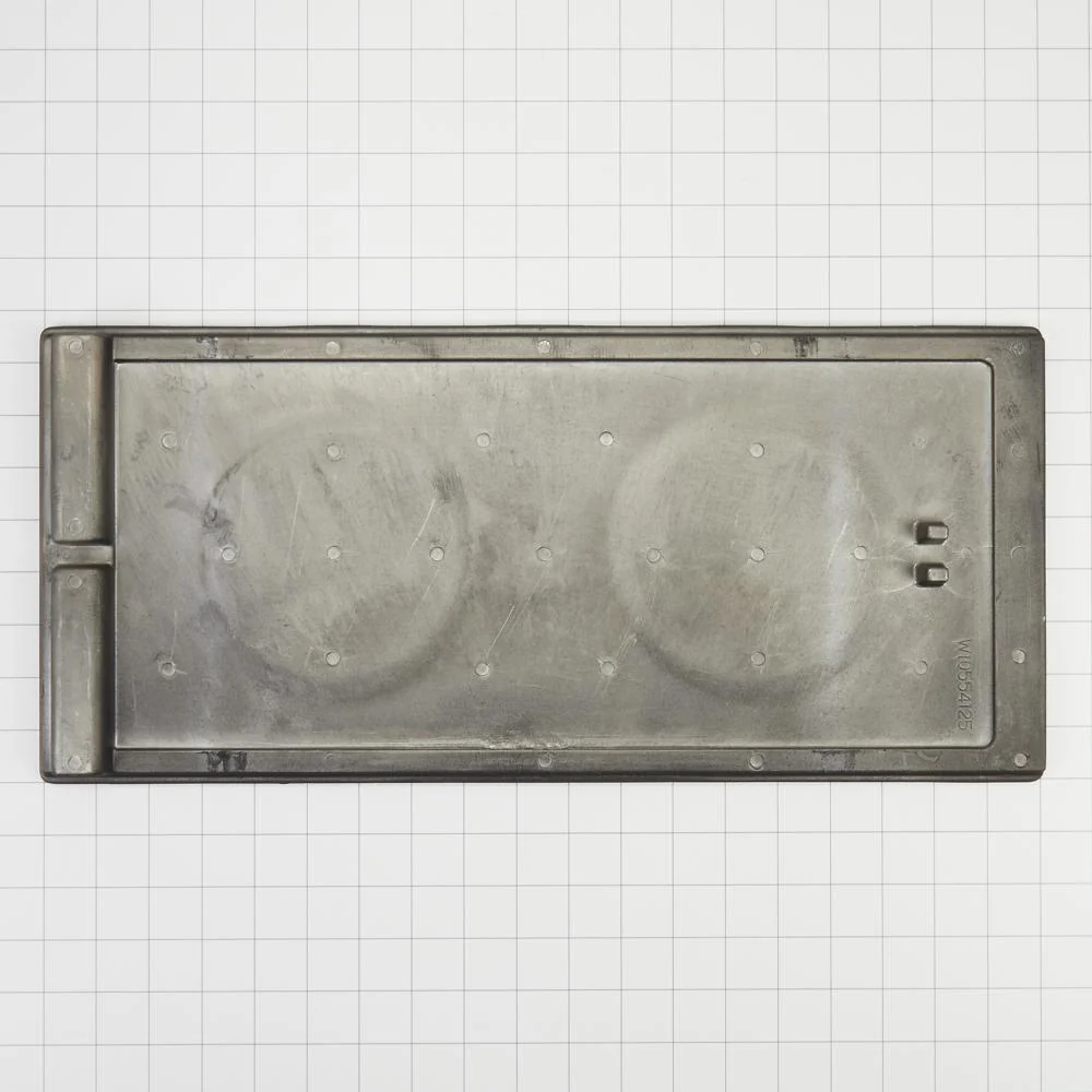 W10554125 Whirlpool Range Gas Griddle for Models WFG505M0BW, WFG505M0BS WFG505M0BB, WFG320M0BB, WFG320M0BS, WFG320M0BW - Image 6
