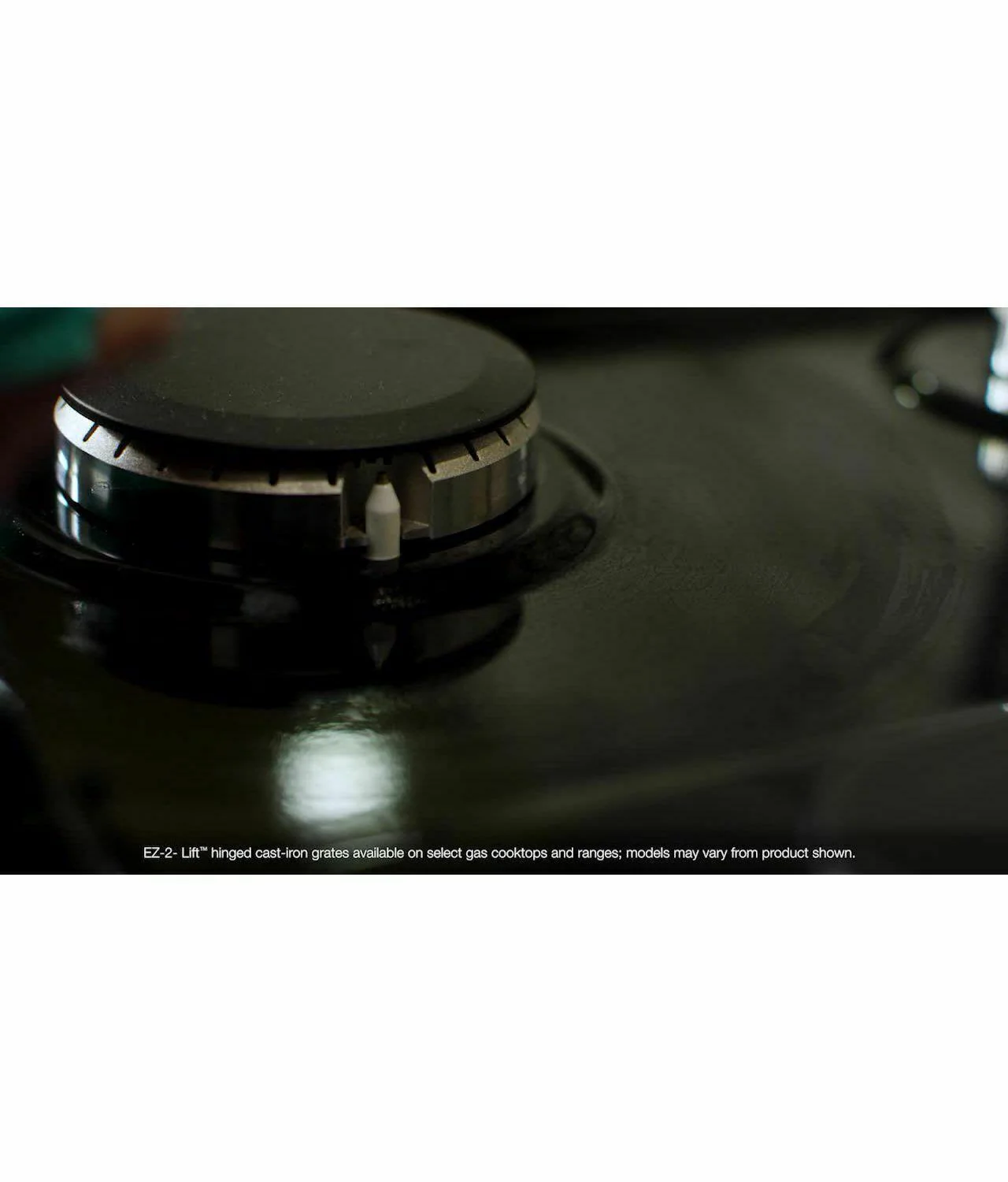 30-inch Gas Cooktop with EZ-2-Lift™ Hinged Cast-Iron Grates - Image 7