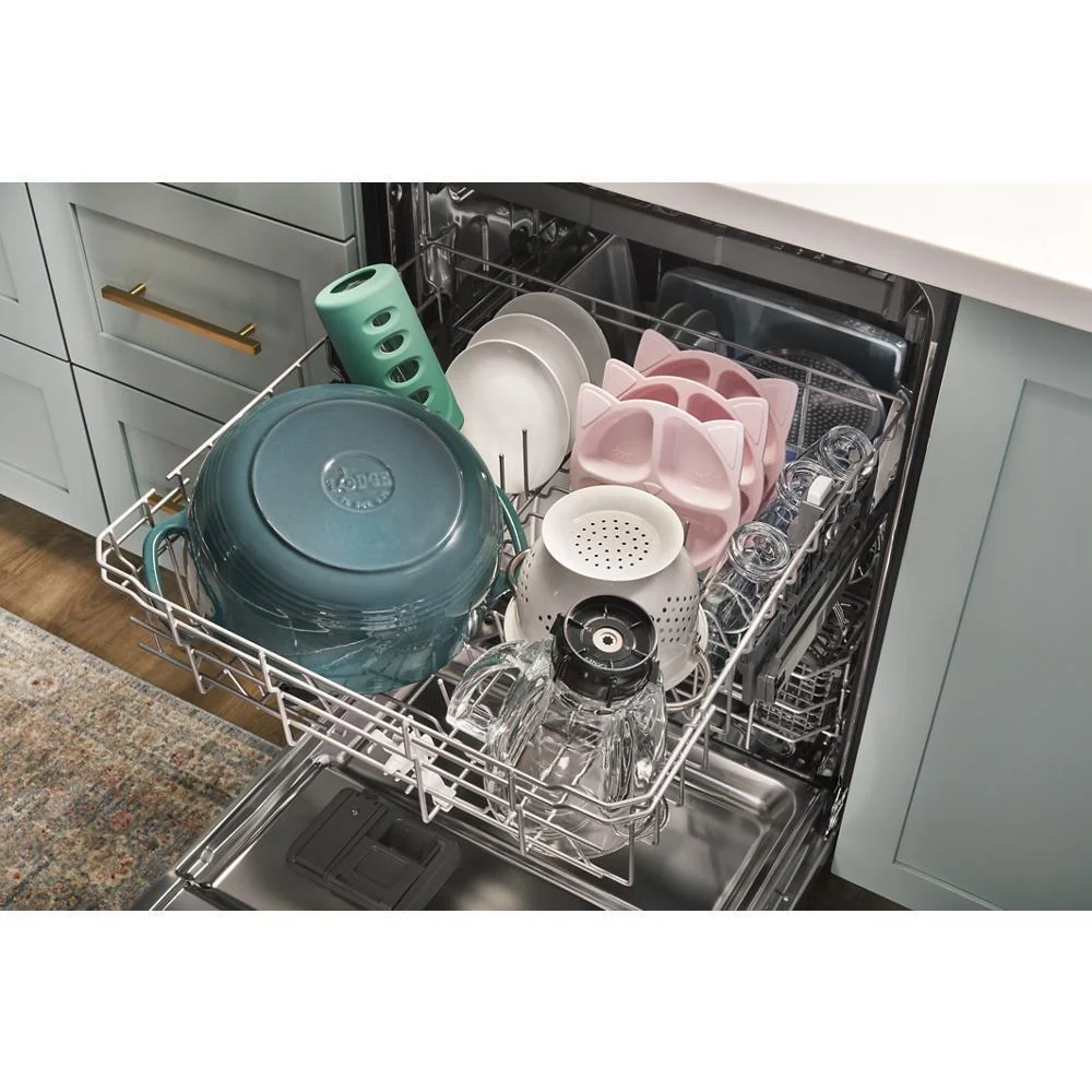 Whirlpool WDT751SAPZ Large Capacity Dishwasher with 3rd Rack - Image 16