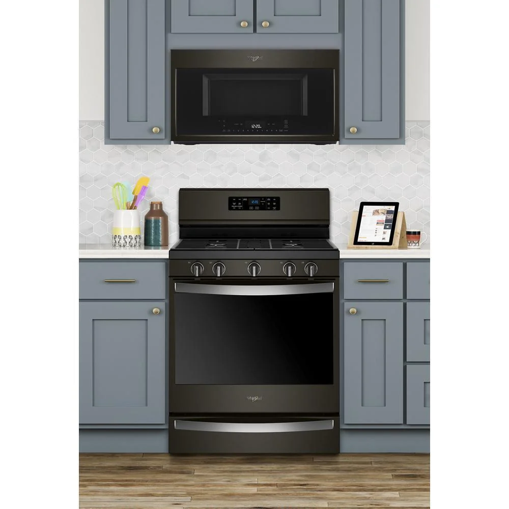 Whirlpool 5.8 cu. ft. Freestanding Gas Range with Frozen Bake™ Technology - Image 7