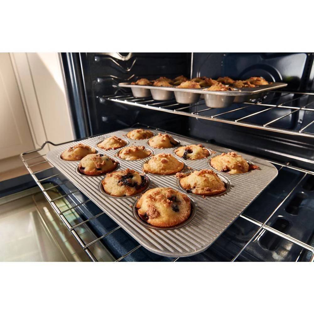 Whirlpool WFGS5030RW 30-inch Gas Range with Air Cooking Technology, No Preheat Air Fry and Air Baking and Self Clean - Image 6