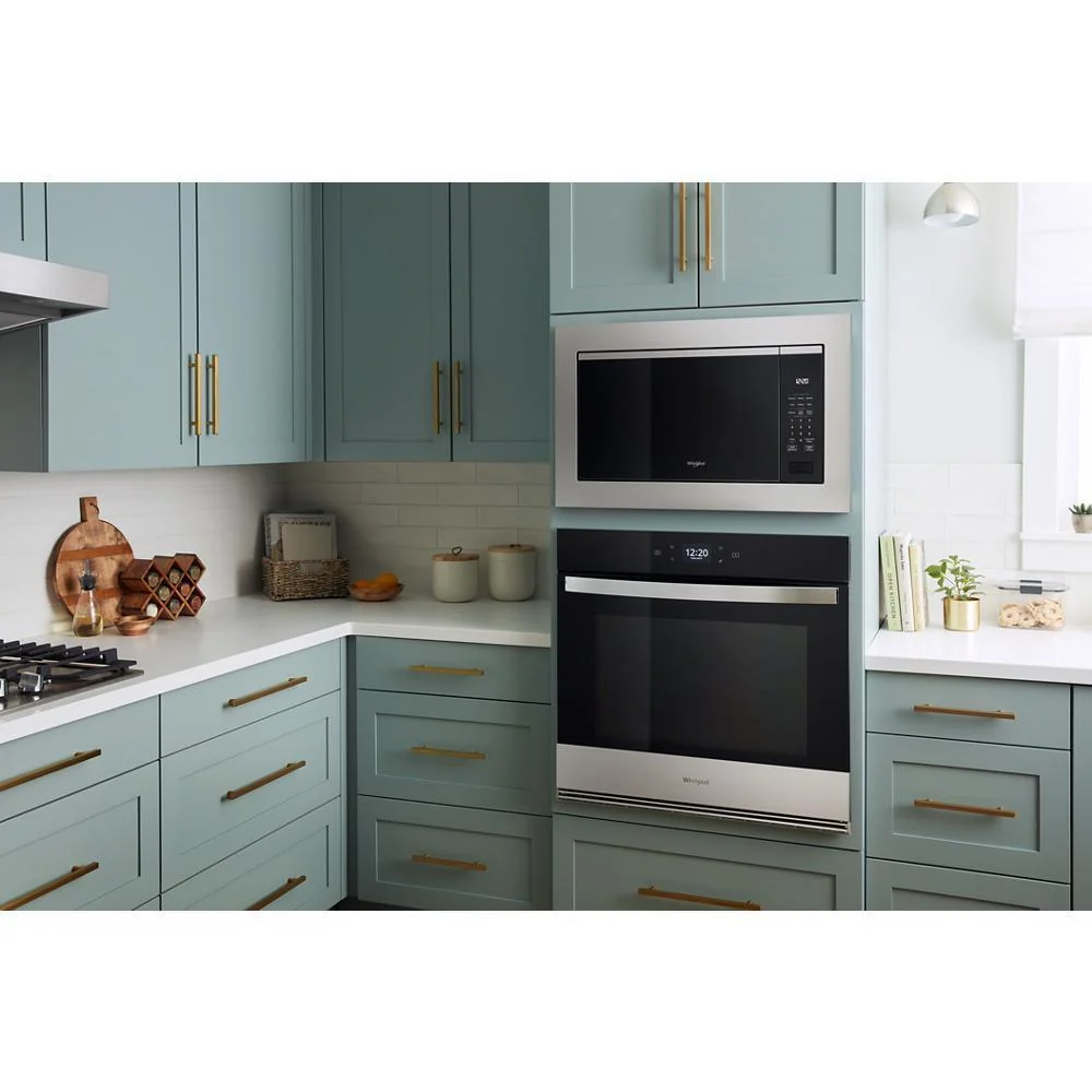 Whirlpool WMCS7024SZ 2.2 cu. ft. Sensor Cooking Microwave - Image 12