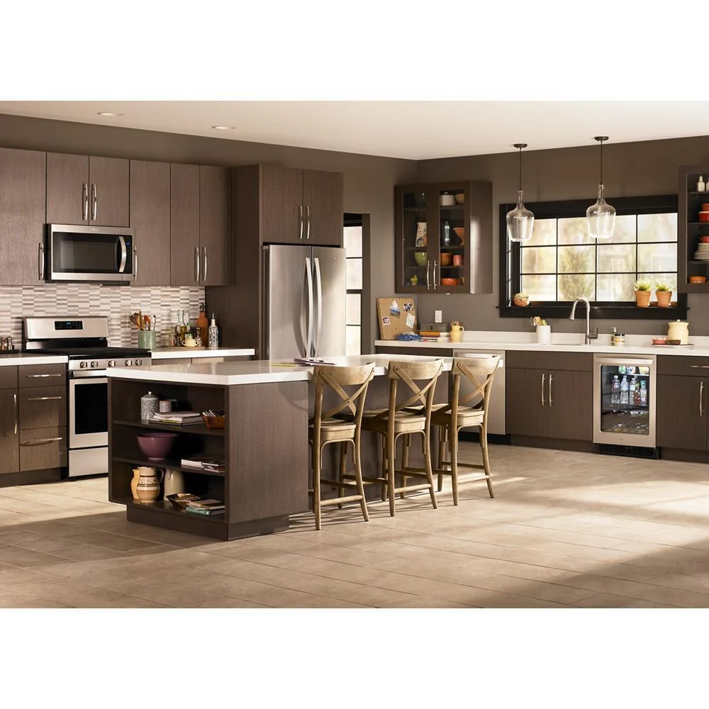 2.1 cu. ft. Over-the-Range Microwave with Steam cooking - Image 25