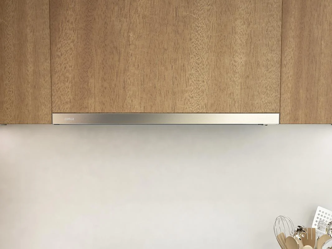 Zephyr ZPIE24AW290 Pisa, UC, 24", Wht+Glass, 290 CFM - Image 3
